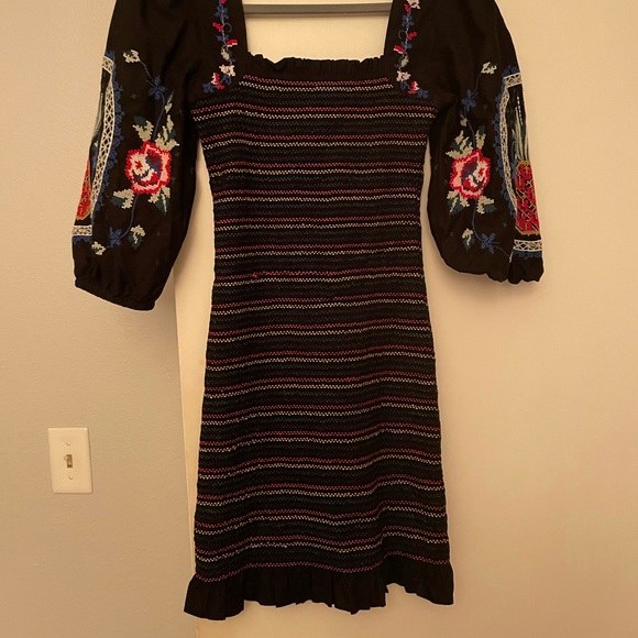 Never Fully Dressed Black Pineapple Dress Small - Picture 4 of 5